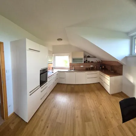 Villa Apartment Himmelberg Apartman Himmelberg